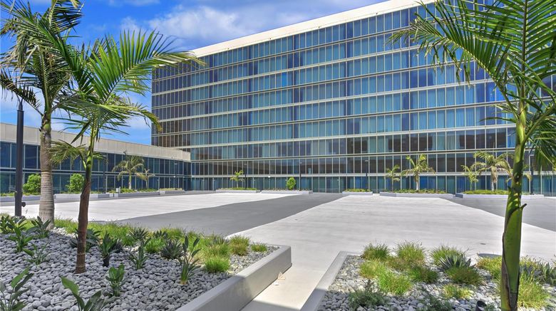 <b>Hilton Anaheim Meeting</b>. Images powered by <a href="https://iceportal.shijigroup.com/" title="IcePortal" target="_blank">IcePortal</a>.
