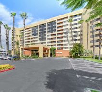 Embassy Suites Anaheim - Orange Exterior