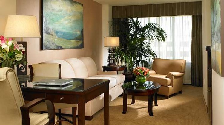 DoubleTree Suites Hotel Anaheim Resort Room