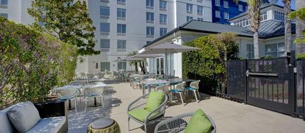 Hilton Garden Inn Garden Grove Exterior