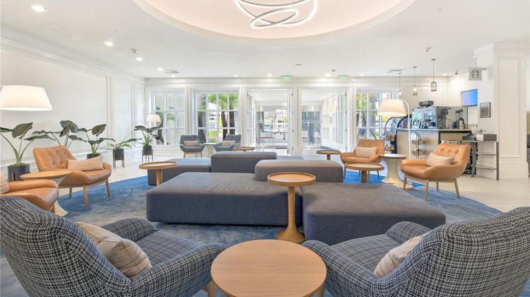 Hilton Irvine/Orange County Airport Lobby