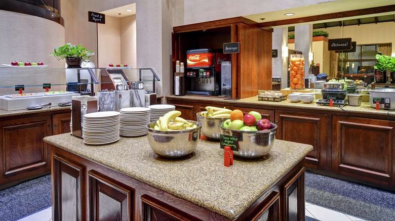 <b>Embassy Suites Hotel Santa Clara Restaurant</b>. Images powered by <a href="https://iceportal.shijigroup.com/" title="IcePortal" target="_blank">IcePortal</a>.
