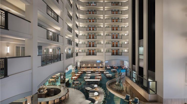 Embassy Suites Hotel & Conference Ctr Lobby