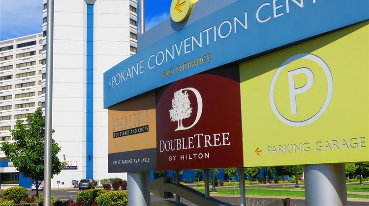 DoubleTree by Hilton Spokane-City Center Exterior