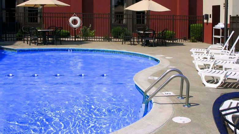 <b>Hampton Inn West Springfield Pool</b>. Images powered by <a href="https://iceportal.shijigroup.com/" title="IcePortal" target="_blank">IcePortal</a>.