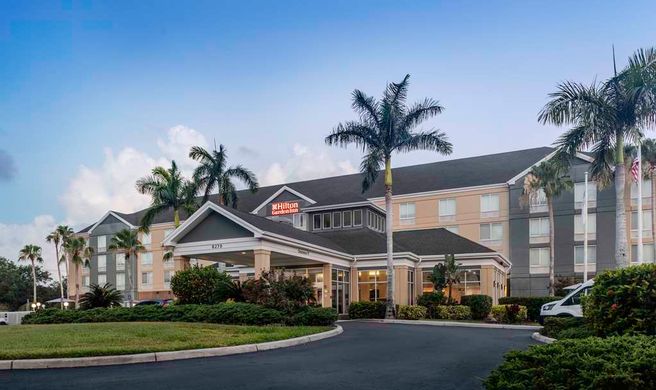 Hilton Garden Inn-Bradenton Airport Exterior