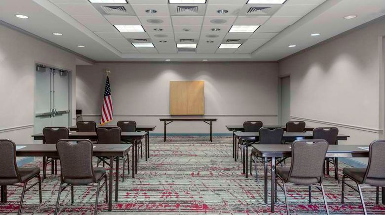 <b>Hilton Garden Inn-Bradenton Airport Meeting</b>. Images powered by <a href="https://iceportal.shijigroup.com/" title="IcePortal" target="_blank">IcePortal</a>.