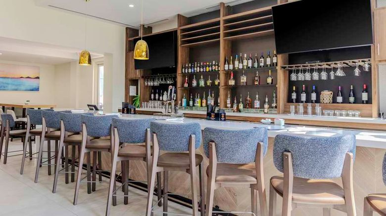 <b>Hilton Garden Inn-Bradenton Airport Restaurant</b>. Images powered by <a href="https://iceportal.shijigroup.com/" title="IcePortal" target="_blank">IcePortal</a>.