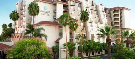 Embassy Suites Santa Ana Exterior