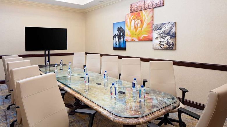 <b>Hotel Zessa Santa Ana a DoubleTree Meeting</b>. Images powered by <a href="https://iceportal.shijigroup.com/" title="IcePortal" target="_blank">IcePortal</a>.