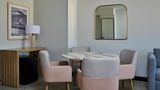 Hotel Zessa Santa Ana a DoubleTree Room