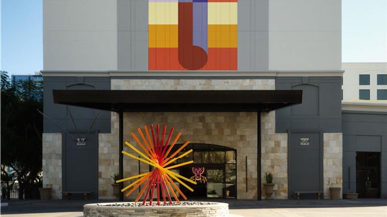 <b>Hotel Zessa Santa Ana a DoubleTree Exterior</b>. Images powered by <a href="https://iceportal.shijigroup.com/" title="IcePortal" target="_blank">IcePortal</a>.