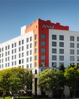 Hotel Zessa Santa Ana a DoubleTree