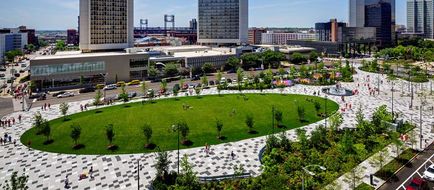 Hilton St Louis at the Ballpark Exterior