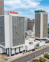 Hilton St Louis at the Ballpark
