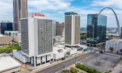 Hilton St Louis at the Ballpark