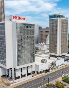 Hilton St Louis at the Ballpark