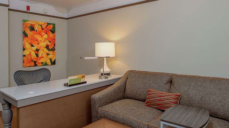 <b>Hilton Garden Inn Chesterfield Room</b>. Images powered by <a href="https://iceportal.shijigroup.com/" title="IcePortal" target="_blank">IcePortal</a>.