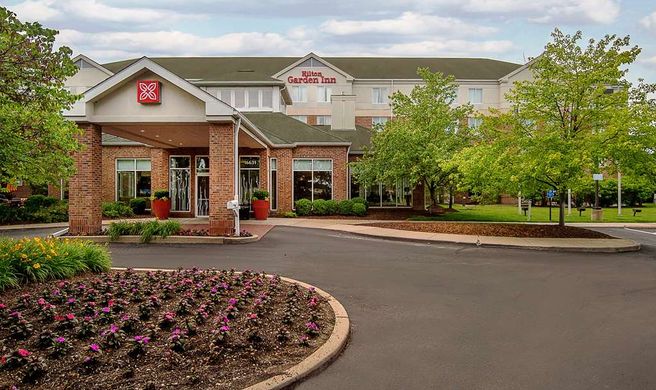 Hilton Garden Inn Chesterfield Exterior