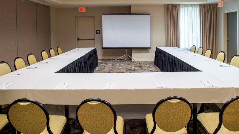 <b>Hilton Garden Inn Chesterfield Meeting</b>. Images powered by <a href="https://iceportal.shijigroup.com/" title="IcePortal" target="_blank">IcePortal</a>.