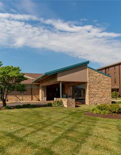 DoubleTree by Hilton Hotel Collinsville
