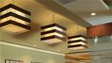 DoubleTree by Hilton Hotel Collinsville Lobby