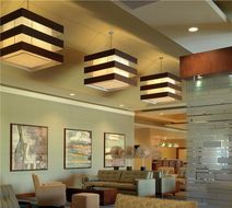 DoubleTree by Hilton Hotel Collinsville Lobby
