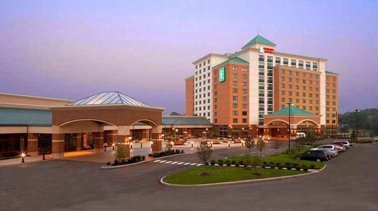 Embassy Suites St. Louis/St. Charles Exterior