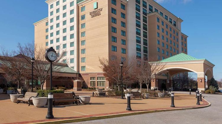 Embassy Suites St. Louis/St. Charles Exterior