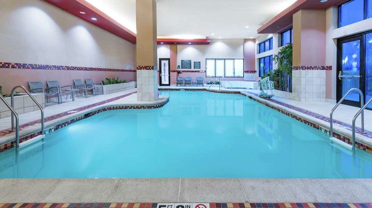Embassy Suites St. Louis/St. Charles Pool