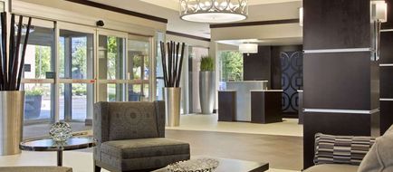 Embassy Suites St Louis Airport Lobby