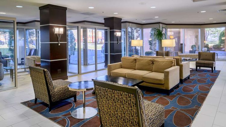 Embassy Suites St Louis Airport Lobby