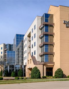 Embassy Suites St Louis Airport