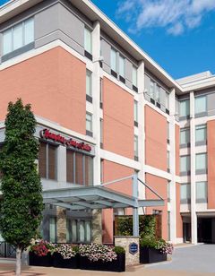 Hampton Inn-Stes/St. Louis Galleria Area