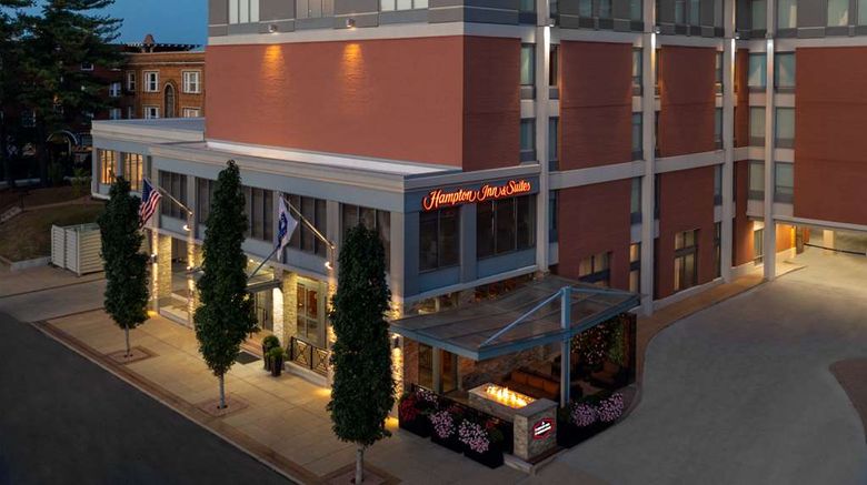 <b>Hampton Inn-Stes/St. Louis Galleria Area Exterior</b>. Images powered by <a href="https://iceportal.shijigroup.com/" title="IcePortal" target="_blank">IcePortal</a>.