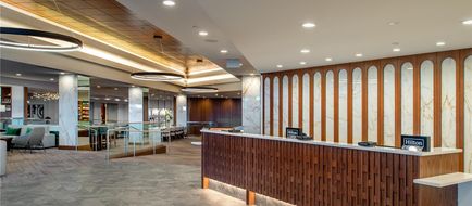 Hilton St Louis Airport Lobby