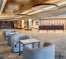 Hilton St Louis Airport Lobby