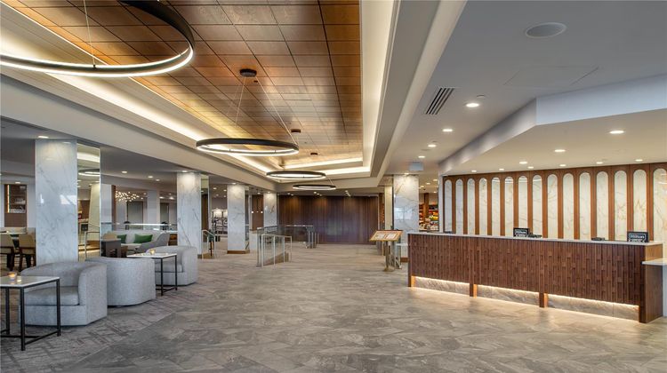 Hilton St Louis Airport Lobby