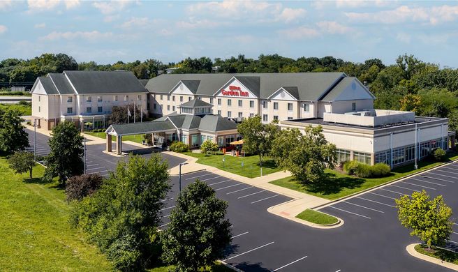 Hilton Garden Inn St Louis Airport Exterior