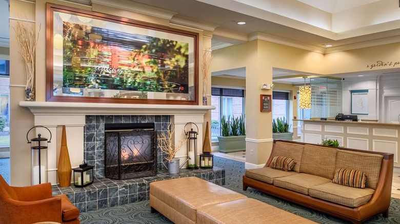 <b>Hilton Garden Inn O'Fallon Lobby</b>. Images powered by <a href="https://iceportal.shijigroup.com/" title="IcePortal" target="_blank">IcePortal</a>.