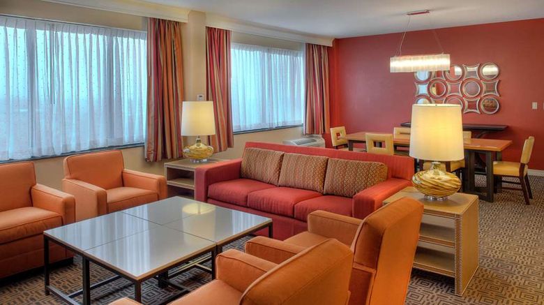 <b>Doubletree Hotel & Conference Center Room</b>. Images powered by <a href="https://iceportal.shijigroup.com/" title="IcePortal" target="_blank">IcePortal</a>.