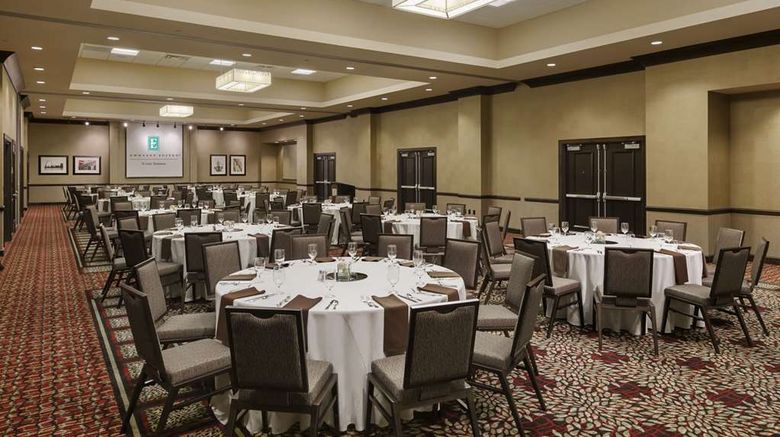 <b>Embassy Suites St Louis Downtown Meeting</b>. Images powered by <a href="https://iceportal.shijigroup.com/" title="IcePortal" target="_blank">IcePortal</a>.