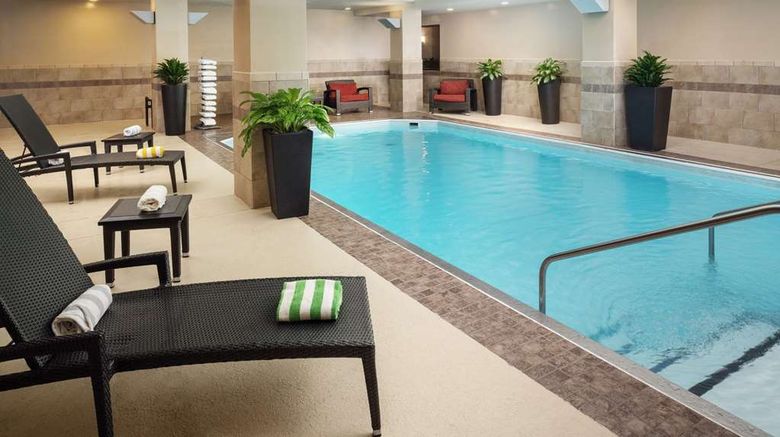 <b>Embassy Suites St Louis Downtown Pool</b>. Images powered by <a href="https://iceportal.shijigroup.com/" title="IcePortal" target="_blank">IcePortal</a>.