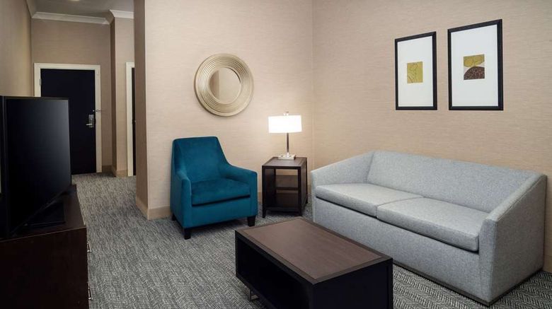 <b>Embassy Suites St Louis Downtown Room</b>. Images powered by <a href="https://iceportal.shijigroup.com/" title="IcePortal" target="_blank">IcePortal</a>.