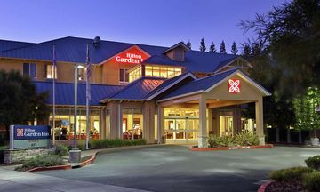 Hilton Garden Inn Sonoma County Airport