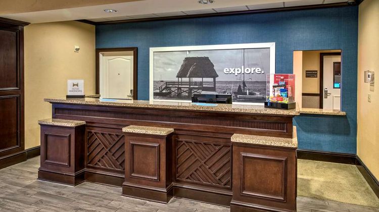 Hampton Inn & Suites Stuart-North Lobby
