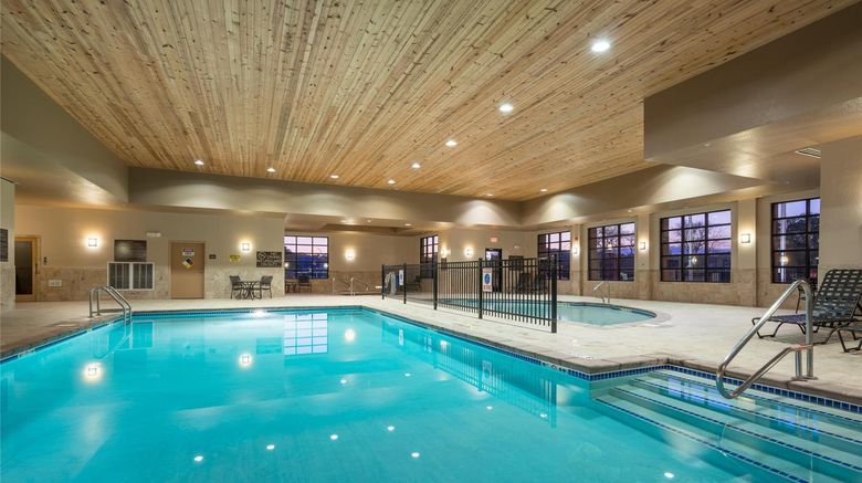 <b>Hilton Garden Inn Riverfront Pool</b>. Images powered by <a href="https://iceportal.shijigroup.com/" title="IcePortal" target="_blank">IcePortal</a>.