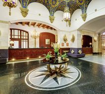 Hilton Moscow Leningradskaya Lobby