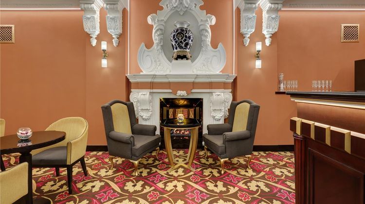 Hilton Moscow Leningradskaya Lobby