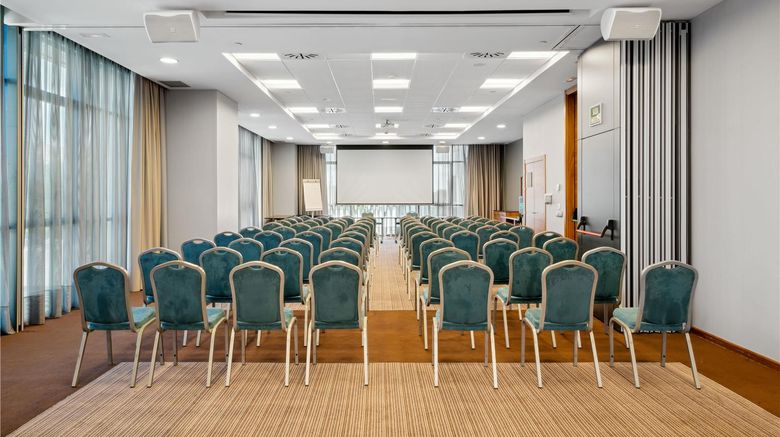 <b>Hilton Garden Inn Sevilla Meeting</b>. Images powered by <a href="https://iceportal.shijigroup.com/" title="IcePortal" target="_blank">IcePortal</a>.